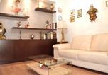 Location vacances  Grenade - City Center Lorca Suit Parking Free-1
