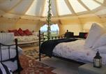Location vacances  Gare de Ton Pentre - Tal-y-fan farm 6m stargazer tent-3