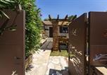 Location vacances Posedarje - Seaside house with a swimming pool Posedarje, Novigrad - 25193-2