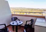 Location vacances Cabanes - 2 Bedroom Awesome Apartment In Torre La Sal-2
