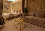 Location vacances Haifa - Kadarim Boutique Suites-beachfront Zimmer-1