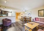 Location vacances  Quechee Gorge - Blissful Two bedroom Two bathroom Highridge A9 Condominium for Sport Center-2