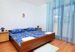Location vacances Supetar - Apartments with parking space Supetar, Brac - 5612-1