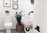 Location vacances  Gare de Newport - Wayfield House Sleeps 5 Parking-4