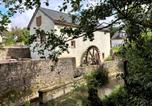 Location vacances Eschfeld - Lovely Apartment In Irrhausen With Sauna-3