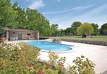 Location vacances Lagnes - 3 Bedroom Amazing Home In Lagnes-3