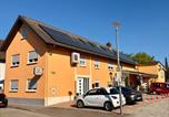 Location vacances Rust - Europa Pension zum Grünen Baum-3