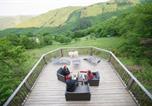 Location vacances Auvergne - Estiva - Le Chalet Belvédère - Piscine, Spa, Vue Grandiose-4