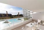 Location vacances  Valence - Global Properties, Apartamento para 5 personas con terraza y vistas a la piscina-2