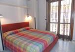 Location vacances  Province de Gorizia - Peaceful retreat for four guests with city view-3