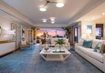 Location vacances Naples - Spacious Beachfront Condo-2