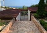 Location vacances Aladja - Sunray Guest House, Private Rooms & Apartment with Lovely Sea View-4