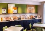 Hôtel Stafford - Spark by Hilton Stafford Sugar Land-4