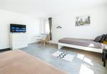 Location vacances Wuppertal - Vaz Apartments Langerfeld für Fachkräfte und Monteure, Tv, Wlan, Küche, nahe 3m und Ede-1