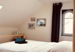 Location vacances  Sarthe - La Maison des Ifs Paon-2
