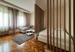 Location vacances Novi Sad - Central Apartment Close to Everything-1