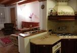 Location vacances  Province de Vicence - Holiday home in Velo d Astico 25854-2