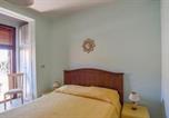 Location vacances  Province de Vibo-Valentia - Beautiful Apartment In Briatico-4