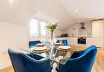 Location vacances Maidstone - Modern City Center Penthouse with Rooftop Terrace-1