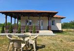 Location vacances  Batočina - Konak Kragujevac-1