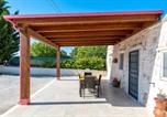 Location vacances  Province de Tarente - Trullo Rudy-1