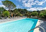 Location vacances Saint-Geniès-de-Malgoirès - Domaine des Maladieres-2