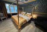 Location vacances Rostock - Geheimtipp Königsstuhl - Altstadt-Apartment nahe Warnowufer-1