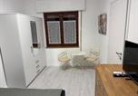 Location vacances  Province de Cagliari - Appartamento Matteo-1
