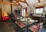 Location vacances Wolfscastle - St Dogwells Barn-4