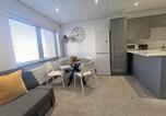 Location vacances Gare sud de Portsmouth - Open Mind Property -2br Flat Commercial Road-3