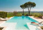 Location vacances Tavullia - Villa California 6, Emma Villas-2