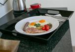 Location vacances East London - Hathaway Guest House-2