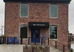 Hôtel Gas City - Tipton, In Hotel-downtown w/ private bed/bathroom-2