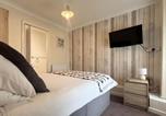 Location vacances Penzance - Sea Dreamzzz A Spacious Seafront Home in Penzance-3