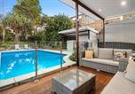 Location vacances Alexandra Headland - Pool side Luxury pet friendly - walk to the beach-1