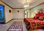 Hôtel Langley - Empress Madani Palace-3