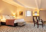 Hôtel Roquevaire - Hôtel - Restaurant & Spa La Magdeleine - Mathias Dandine-1