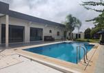 Location vacances Ifrane - Villa Paradis Fès-1