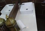 Location vacances Roodepoort - Indulgent Escape, Jet Bath, Stunning Views Boma Firepit -Retreat from the City-4