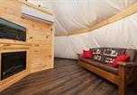 Location vacances Sevierville - Bear Claw Teepee, Free Tickets, No catch!-3