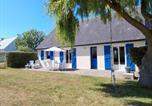 Location vacances Santec - Single storey holiday home near the beach, Santec, cleaning included-1