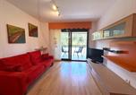 Location vacances La route de San Feliu à Tossa de Mar - Lets Holidays Quiet Apartment With Pool in Tossa 2-4