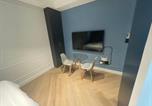 Location vacances Gold of Africa Museum - Modern Studio apartment in De Waterkant-1