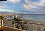 Location vacances Bord de mer de Le Lavandou - Bel appartement au Lavandou avec terrasse et vue mer - Fr-1-308-167-1