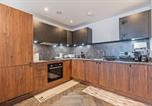Location vacances Birmingham - Stylish 2bdr Loft in Birminghams Jewellery Quarter-2