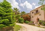 Location vacances Piana degli Albanesi - 2 Bedroom Beautiful Home In San Giuseppe Jato-2