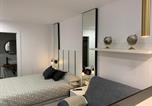 Location vacances  Palence - Apartamentos Lux Carrión-1