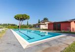 Location vacances Passignano sul Trasimeno - 6 Bedroom Beautiful Home In Passignano Sul T-1