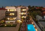 Location vacances Sveti Filip i Jakov - Apartments in Sv. Filip i Jakov 53581-2