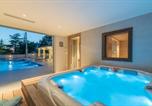 Location vacances Raša - Villa Aurelia near Labin for 9 persons with heated 60 m2 pool, wellness & kids playground-4